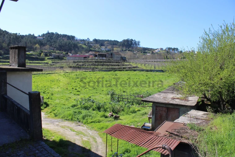 Moradia T3 para Venda em Sobretamega Foto 15