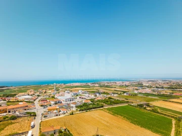 Moradia T4 para Venda em Atouguia da Baleia