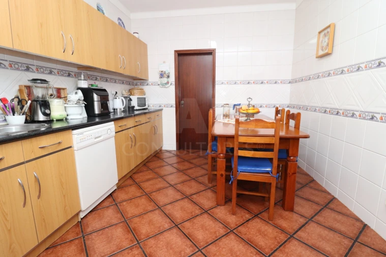 Moradia T1 para Venda em Branca Foto 7