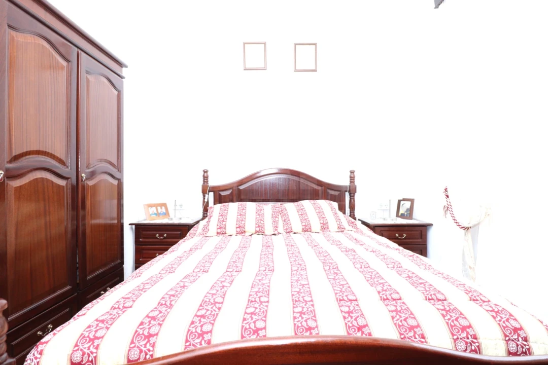 Moradia T1 para Venda em Branca Foto 12