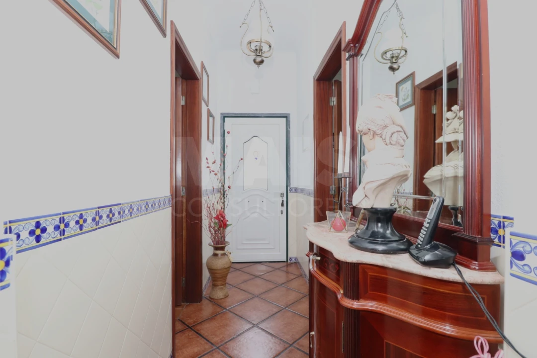 Moradia T1 para Venda em Branca Foto 9