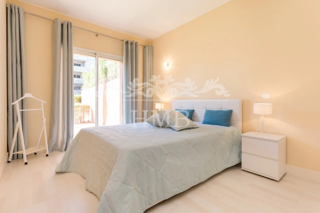 Apartamento T1 para Venda em Portimão Foto 2