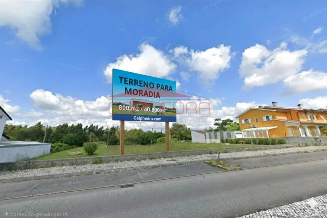 Terreno para Venda em Oiã Foto 1