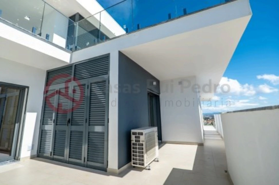 Apartamento T3 para Venda em Laranjeiro e Feijó Foto 56