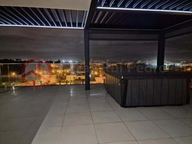Apartamento T3 para Venda em Laranjeiro e Feijó Foto 5