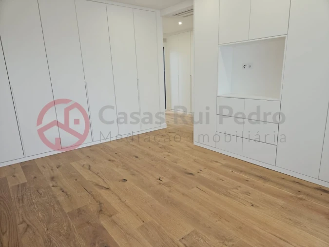 Apartamento T3 para Venda em Laranjeiro e Feijó Foto 18