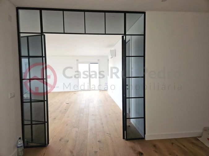 Apartamento T3 para Venda em Laranjeiro e Feijó Foto 28