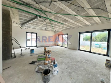 Moradia T4 para Venda em Vila de Cucujães