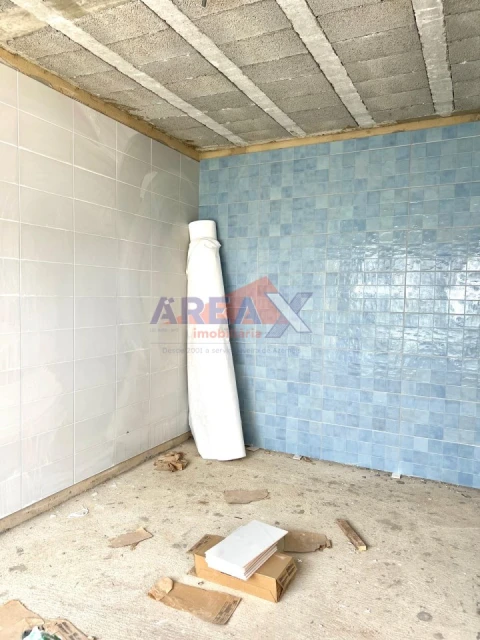 Moradia T4 para Venda em Vila de Cucujães