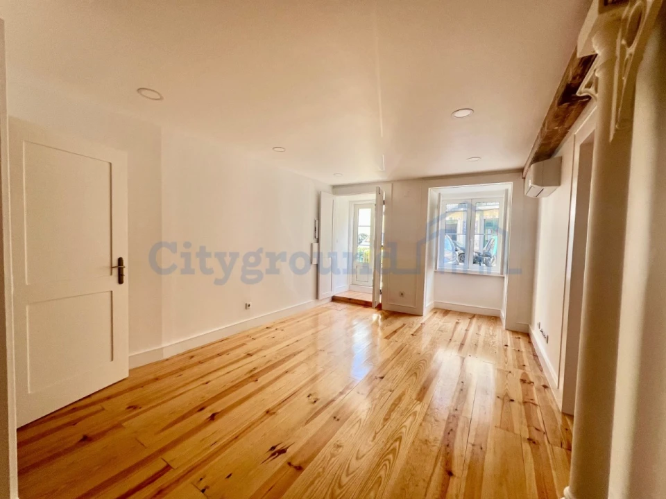 Apartamento T2 para Venda em São Vicente Foto 3