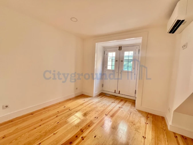 Apartamento T2 para Venda em São Vicente Foto 8