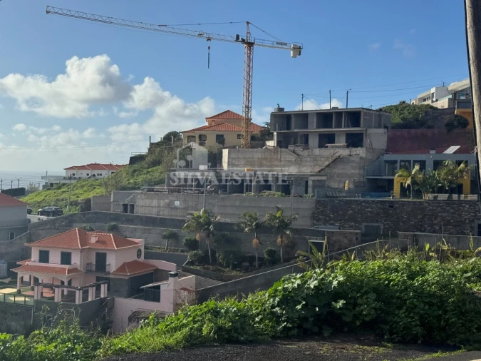 Moradia T3 para Venda em Estreito da Calheta Foto 9