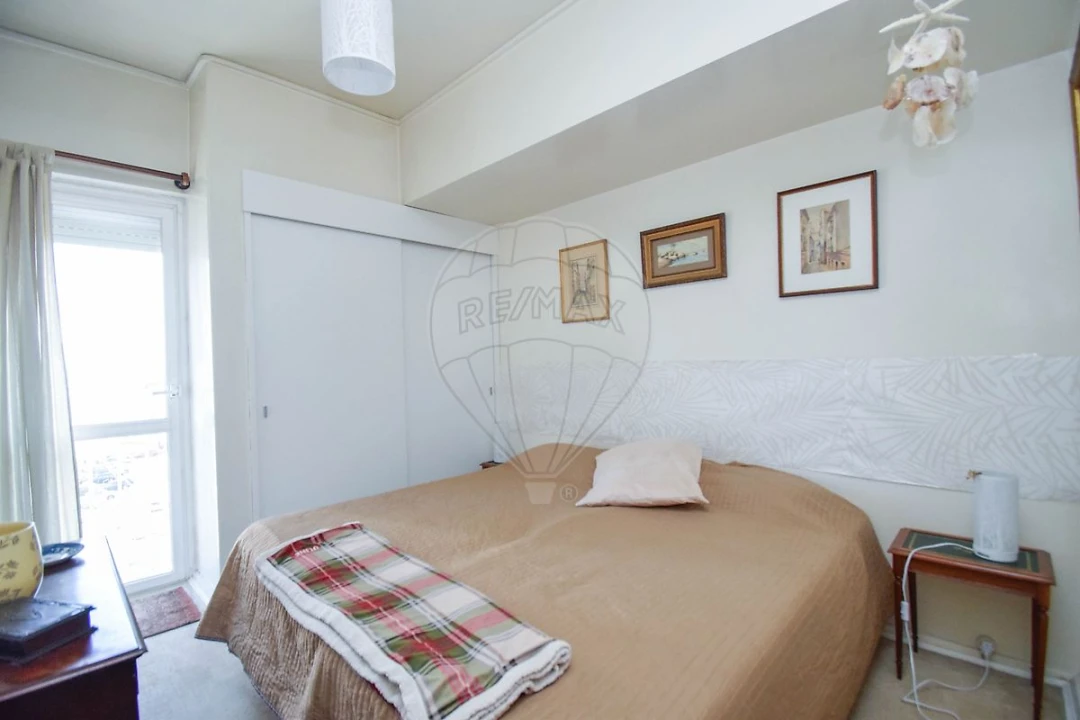 Apartamento T4 para Venda em Olivais Foto 13