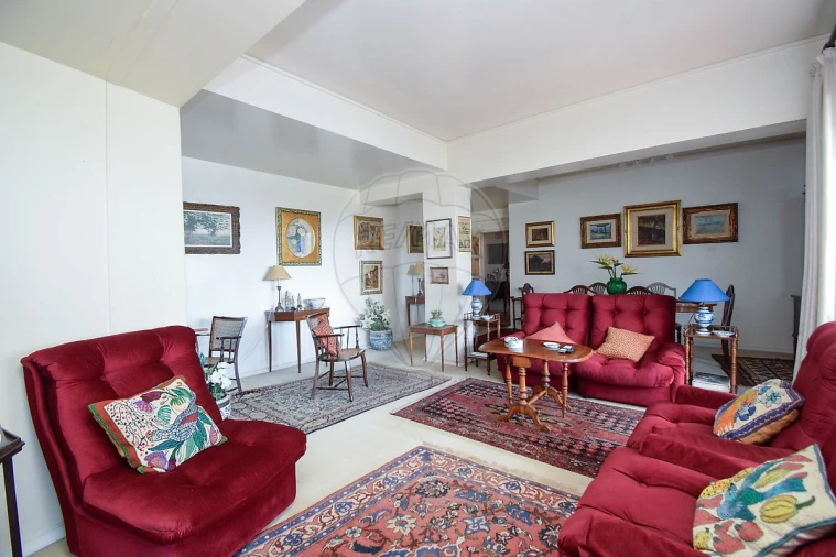 Apartamento T4 para Venda em Olivais Foto 2