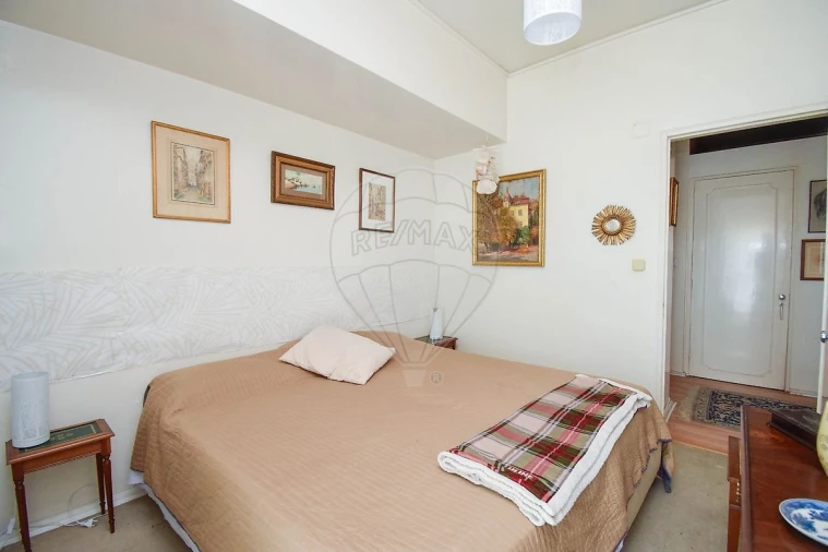 Apartamento T4 para Venda em Olivais Foto 17