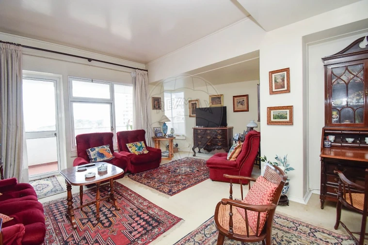Apartamento T4 para Venda em Olivais Foto 24