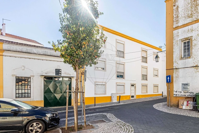 Apartamento T2 para Venda em Cartaxo e Vale da Pinta Foto 1