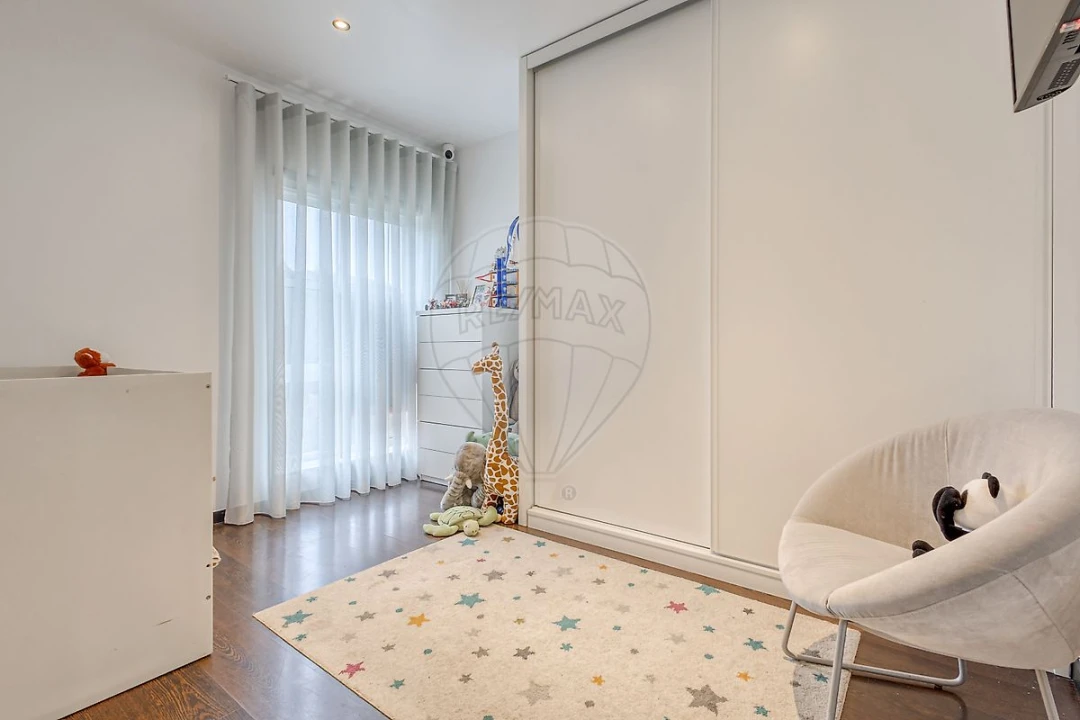 Moradia T3 para Venda em Fânzeres e São Pedro da Cova Foto 20