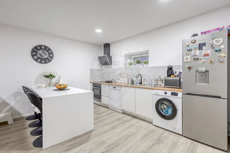 Moradia T3 para Venda em Fânzeres e São Pedro da Cova Foto 36