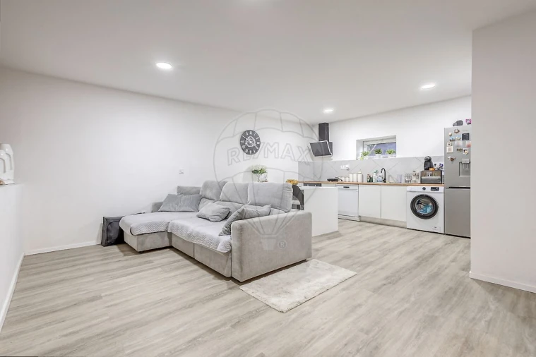 Moradia T3 para Venda em Fânzeres e São Pedro da Cova Foto 28