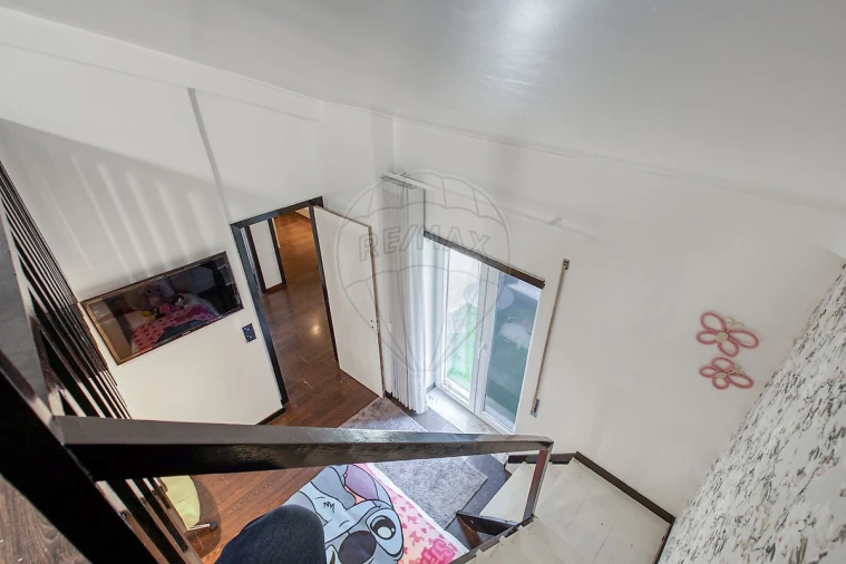 Moradia T3 para Venda em Fânzeres e São Pedro da Cova Foto 22