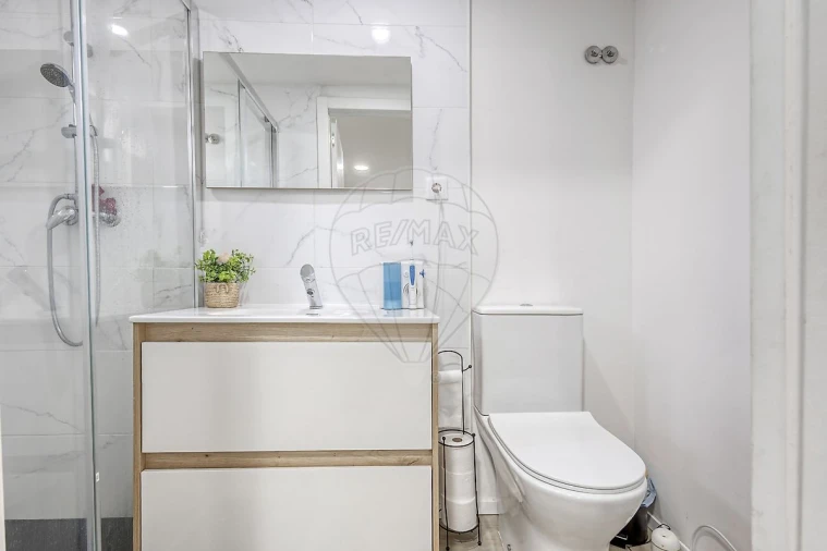 Moradia T3 para Venda em Fânzeres e São Pedro da Cova Foto 33