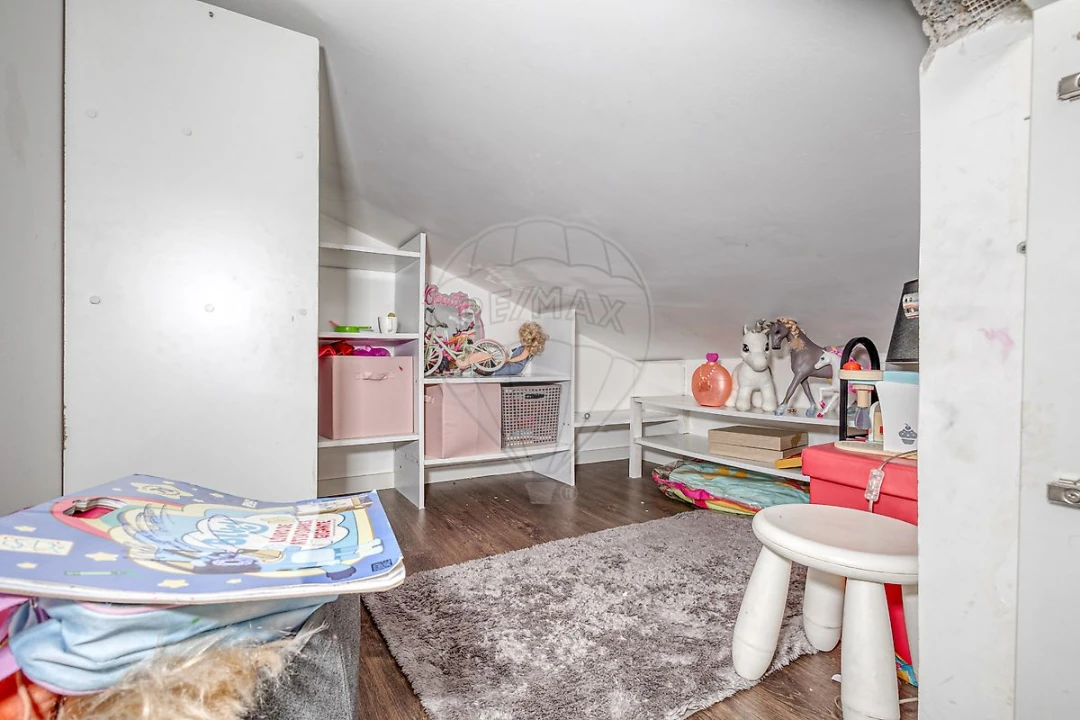 Moradia T3 para Venda em Fânzeres e São Pedro da Cova Foto 21