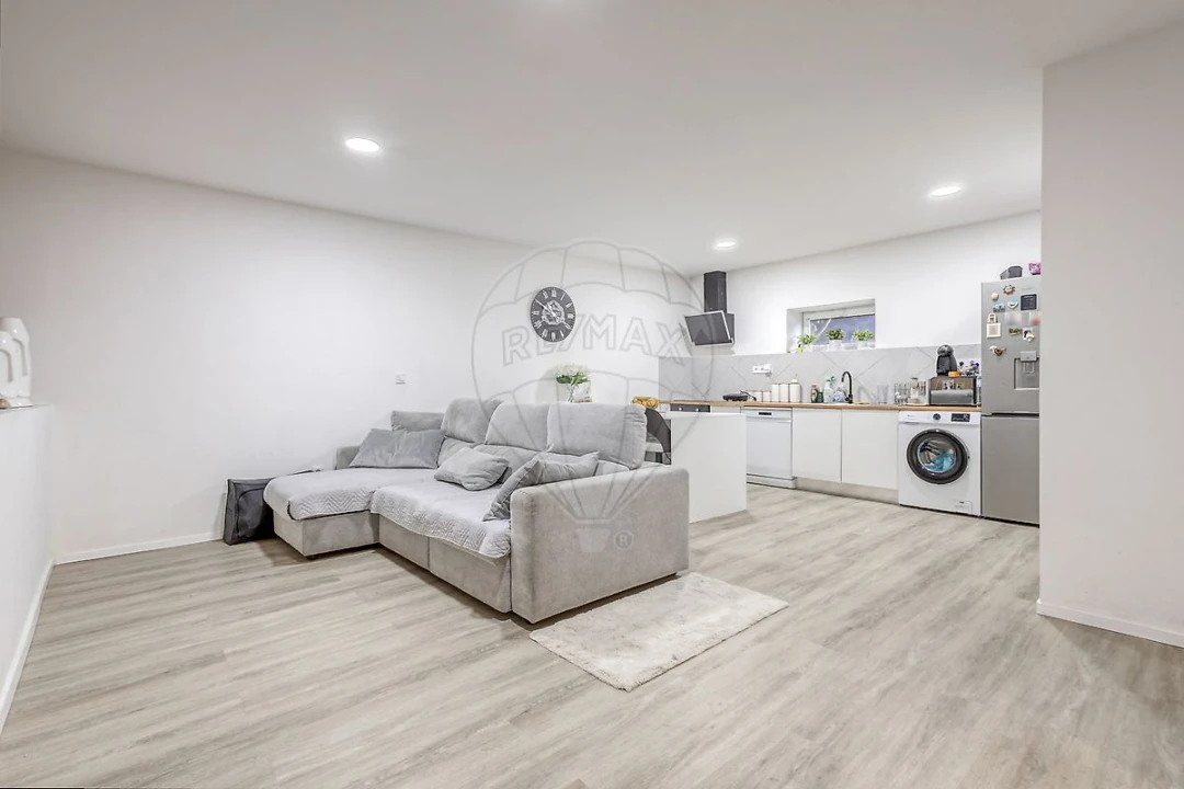 Moradia T3 para Venda em Fânzeres e São Pedro da Cova Foto 28