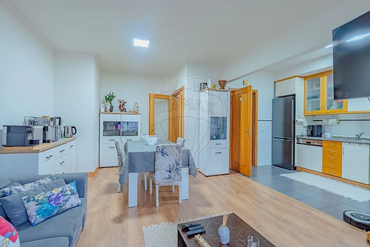 Apartamento T2 para Venda em São João de Ver Foto 5