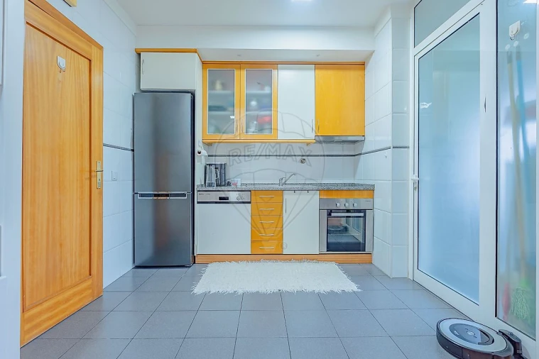 Apartamento T2 para Venda em São João de Ver Foto 7