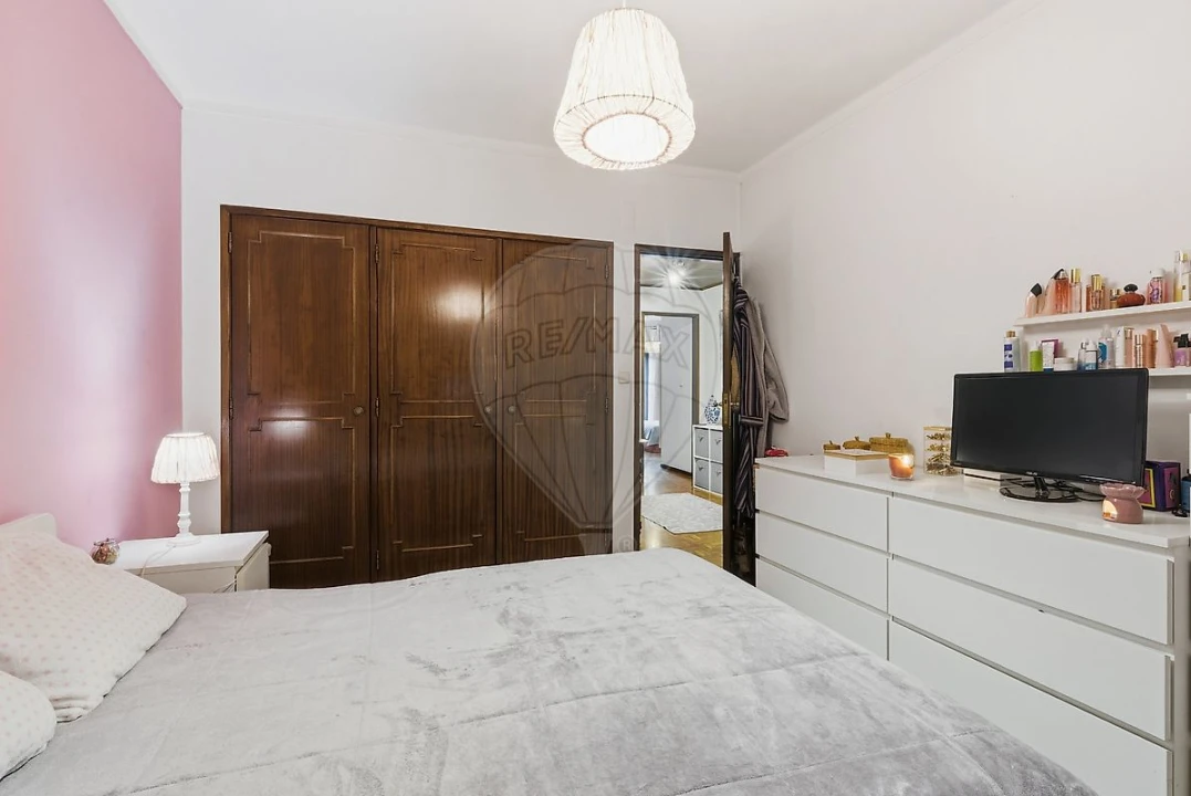 Apartamento T2 para Venda em Santa Maria, São Pedro e Matacães Foto 15