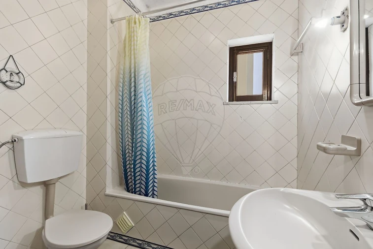 Apartamento T2 para Venda em Santa Maria, São Pedro e Matacães Foto 17