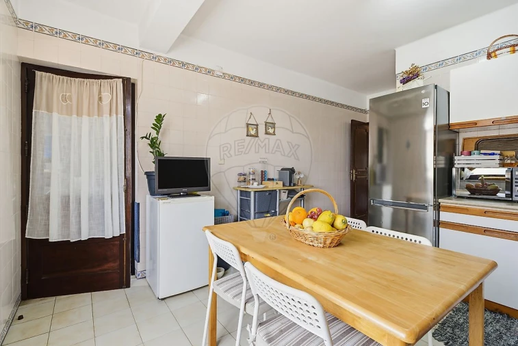 Apartamento T2 para Venda em Santa Maria, São Pedro e Matacães Foto 7