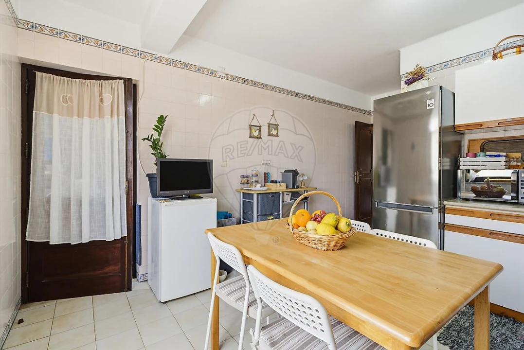 Apartamento T2 para Venda em Santa Maria, São Pedro e Matacães Foto 7