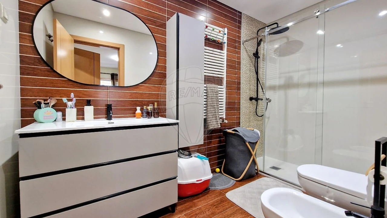 Apartamento T2 para Venda em Póvoa de Santa Iria e Forte da Casa Foto 19