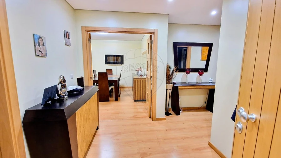 Apartamento T2 para Venda em Póvoa de Santa Iria e Forte da Casa Foto 10