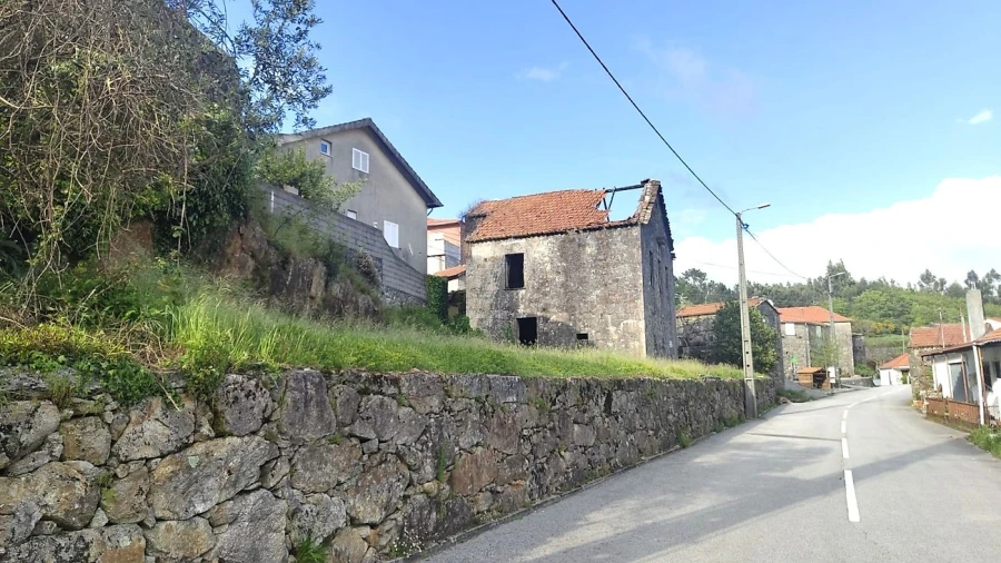 Moradia T3 para Venda em Junqueira Foto 9