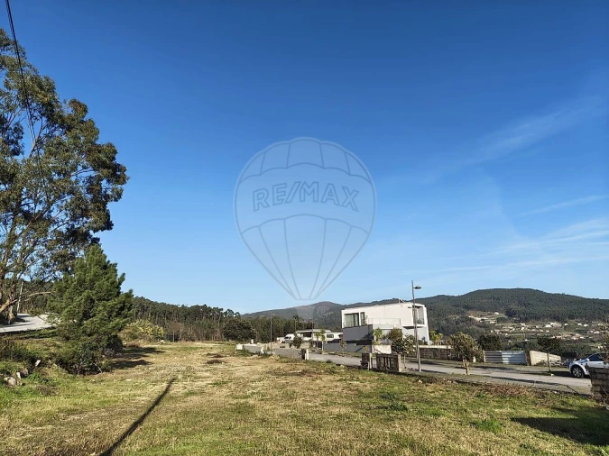 Terreno para Venda em Macieira de Cambra Foto 9