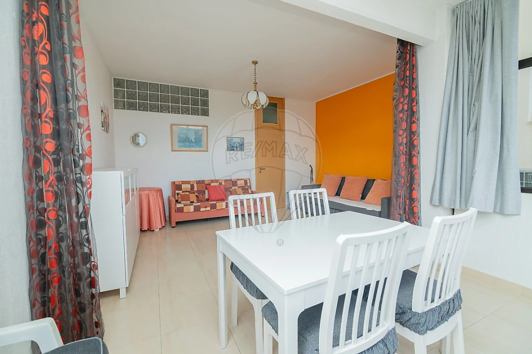 Apartamento T1 para Venda em Portimão Foto 11