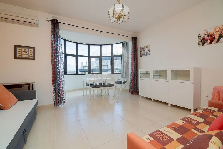 Apartamento T1 para Venda em Portimão Foto 12