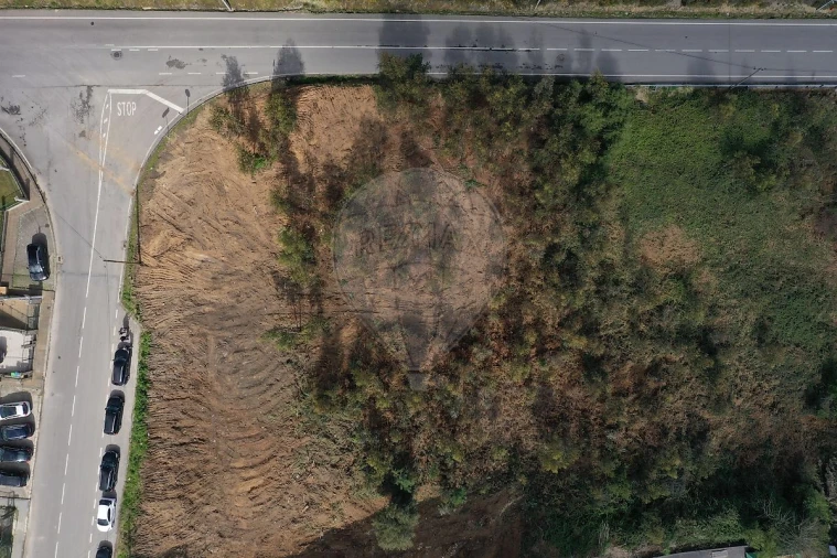 Terreno para Venda em Escapães Foto 17