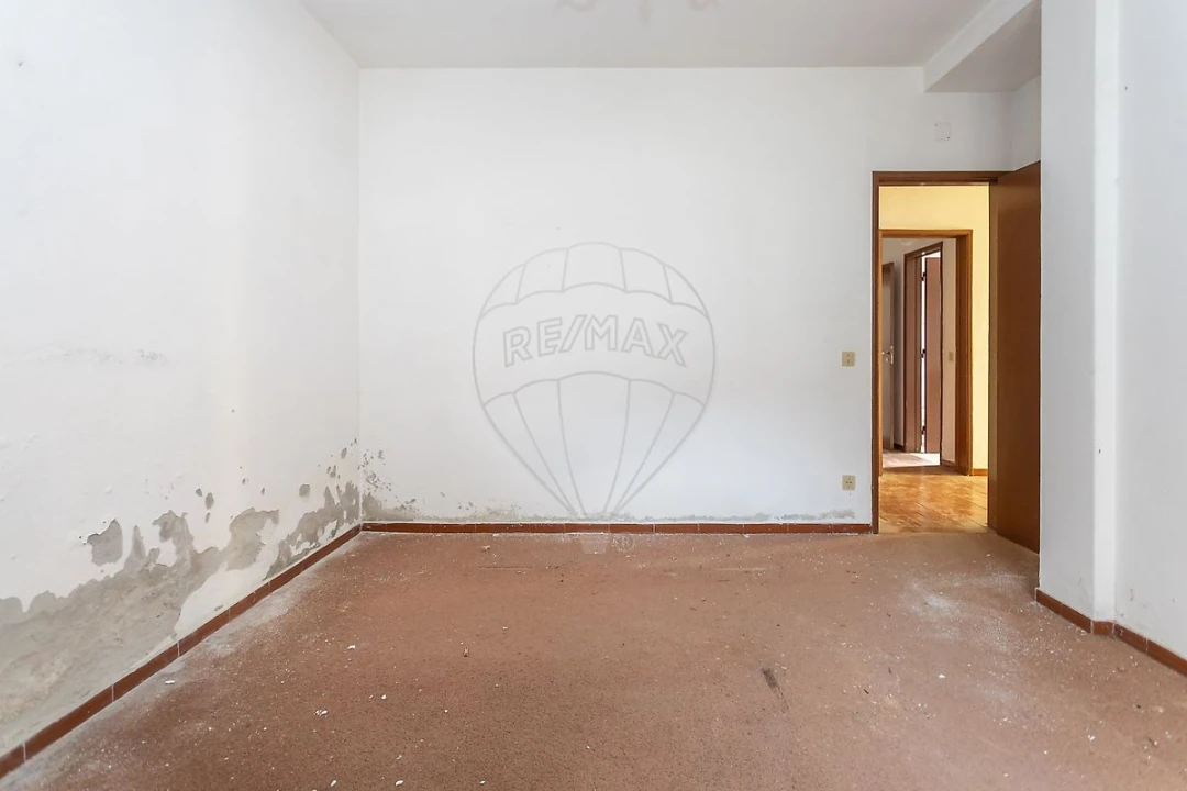 Moradia T2 para Venda em Sesimbra (Castelo) Foto 10