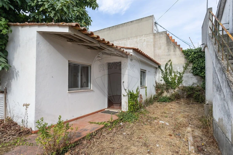 Moradia T2 para Venda em Sesimbra (Castelo) Foto 13