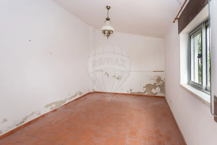 Moradia T2 para Venda em Sesimbra (Castelo) Foto 16