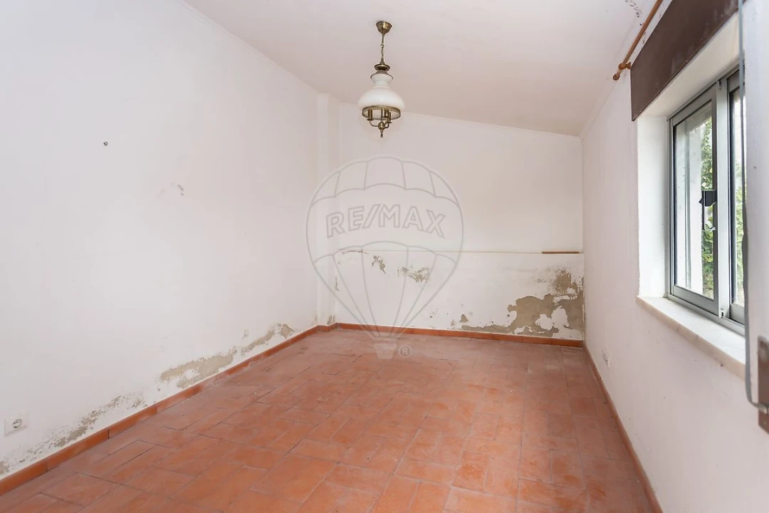 Moradia T2 para Venda em Sesimbra (Castelo) Foto 16