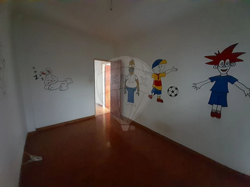 Apartamento T3 para Venda em Almada, Cova da Piedade, Pragal e Cacilhas Foto 9