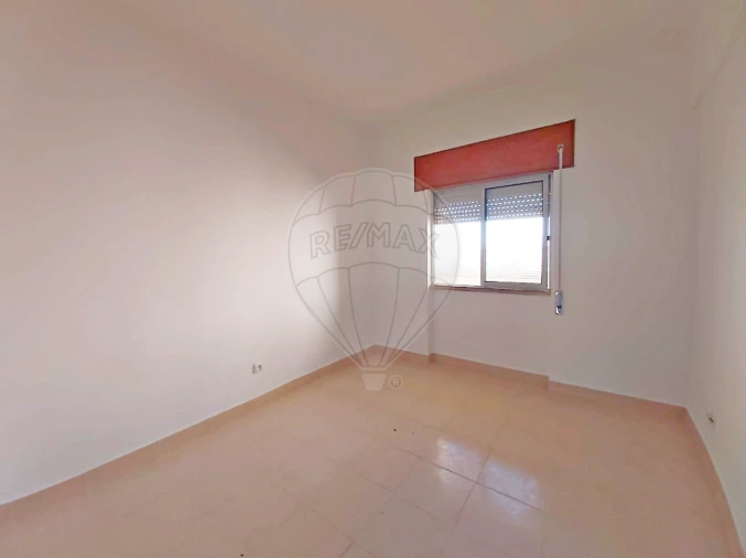 Apartamento T3 para Venda em Moita Foto 4