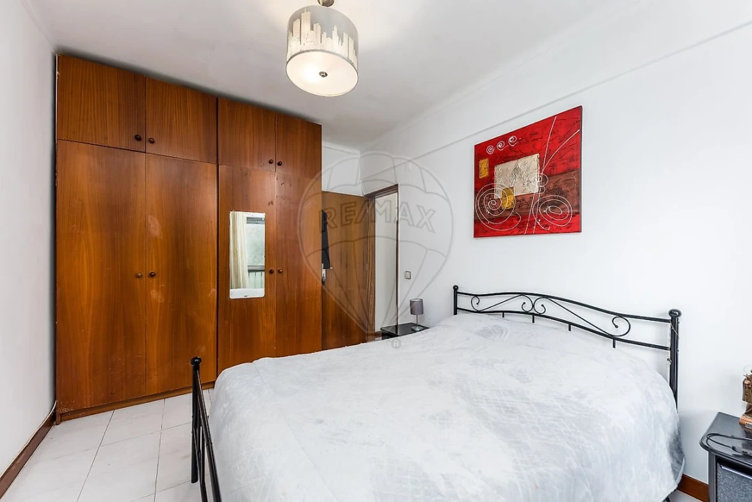 Apartamento T3 para Venda em Seixal, Arrentela e Aldeia de Paio Pires Foto 11