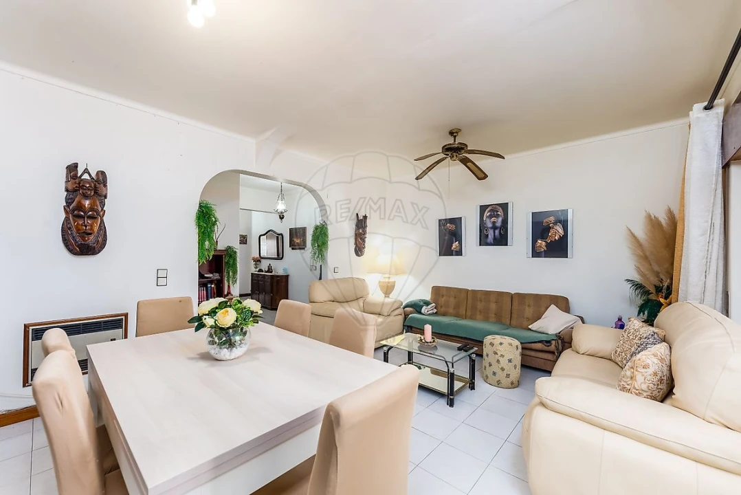 Apartamento T3 para Venda em Seixal, Arrentela e Aldeia de Paio Pires Foto 5