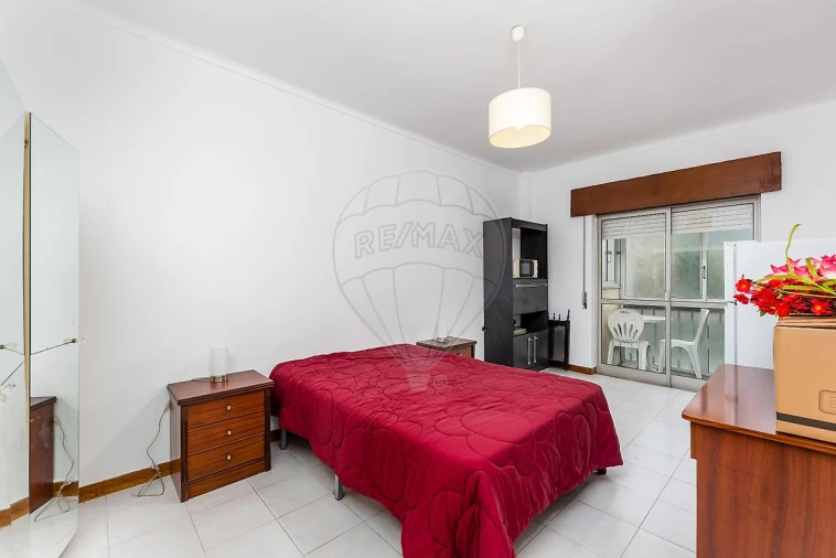 Apartamento T3 para Venda em Seixal, Arrentela e Aldeia de Paio Pires Foto 13